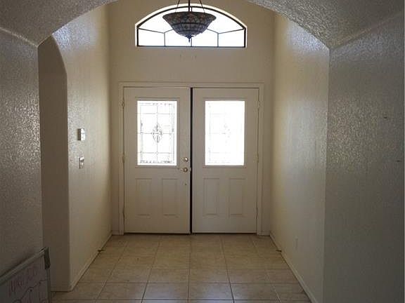 5th image of 1829 E Joy Ln