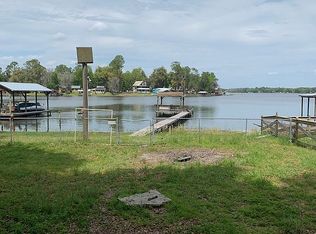 732 Lake Shore Ter, Interlachen, FL 32148