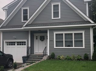 312 5th St, Mamaroneck, NY 10543