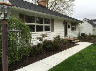 217 Hartford Dr, Hudson, OH 44236
