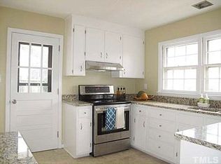 216 Gordon St, Cary, NC 27511