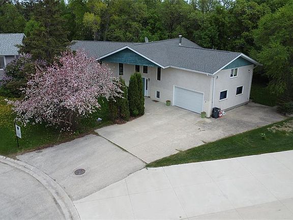 2nd image of 35 Bunnie Pl