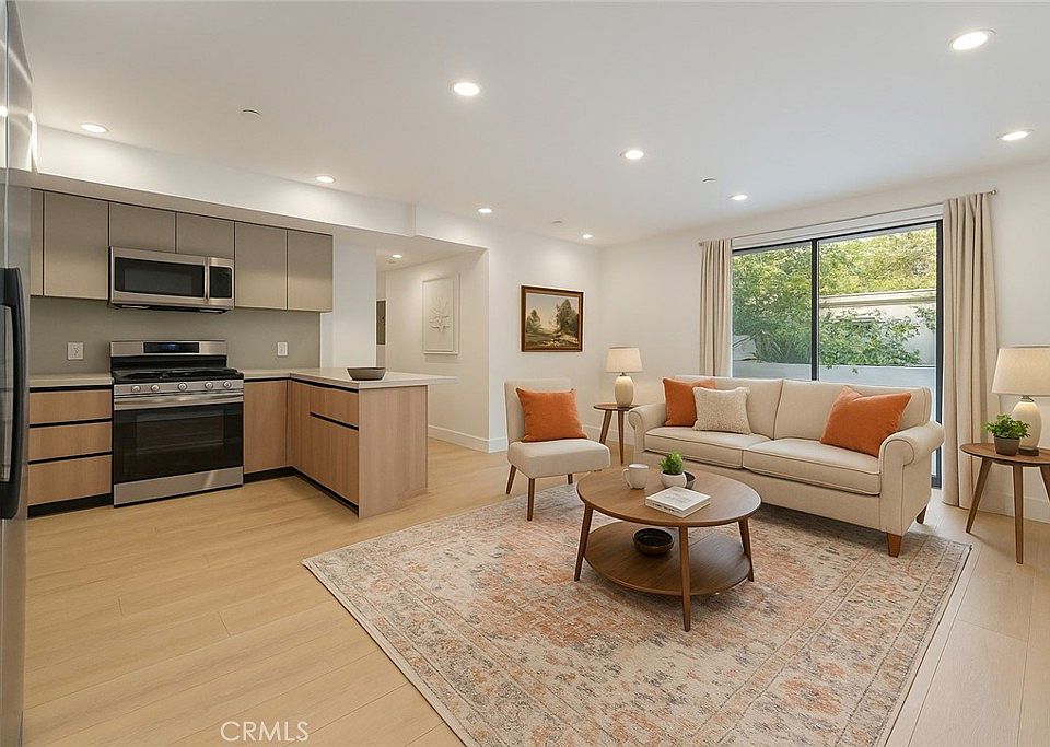 1st image of 7510 Sepulveda Blvd #101