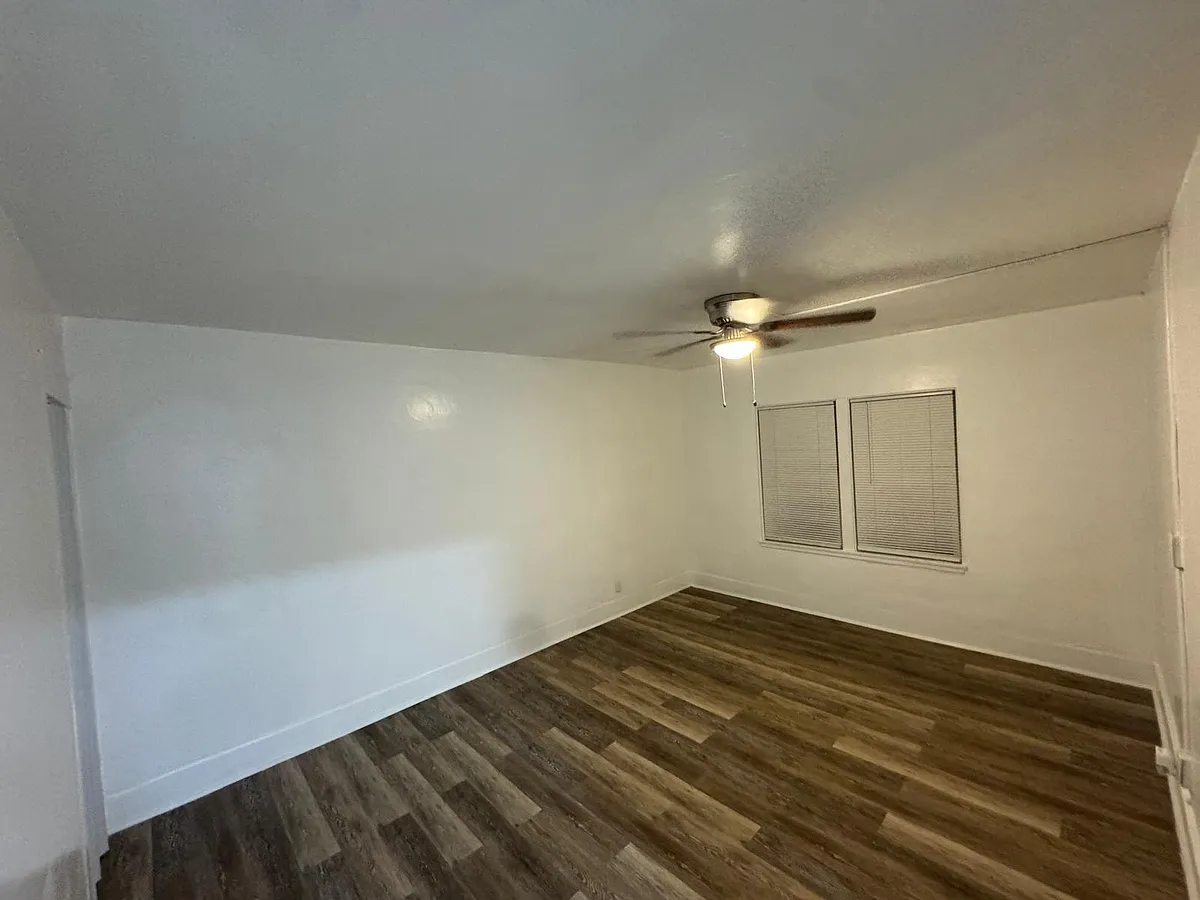 Building Photo - 2876 Saturn Ave #H