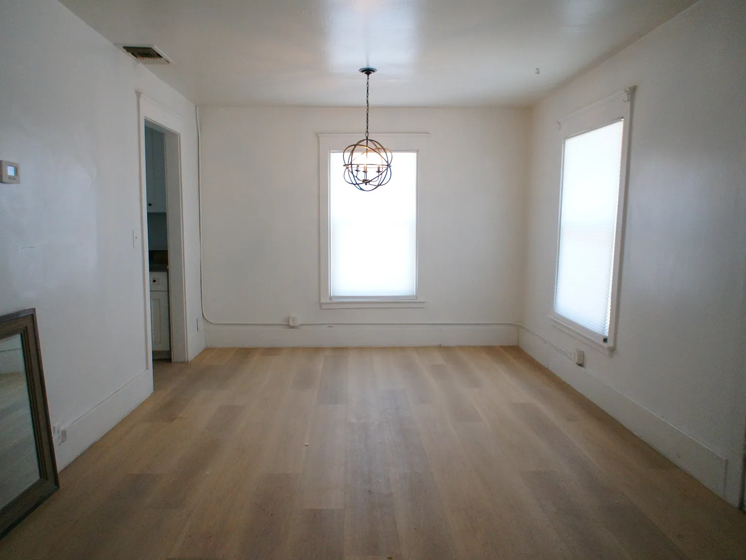 1050 East Fairmount Avenue - 12 — Photo 4