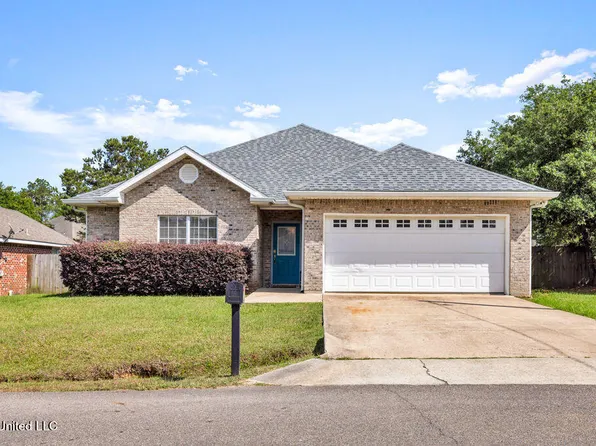 10840 Ala Moana St, Diamondhead, MS 39525