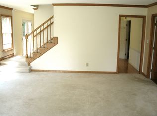4806 Olde Forest Dr, Greensboro, NC 27406