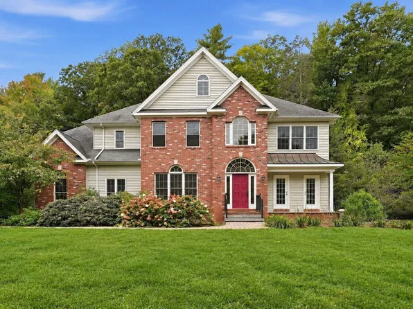51 Linseed Rd, West Hatfield, MA 01088