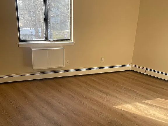 3rd image of 58-35 Utopia Pkwy #3C