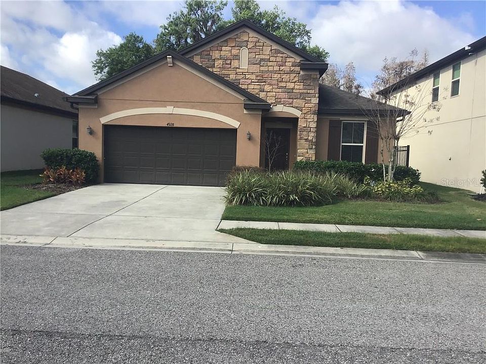1st image of 4928 Rolling Green Dr