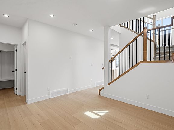 3rd image of 2403 209th St NW