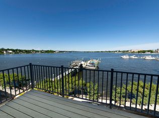 130 Bodman Pl APT 11, Red Bank, NJ 07701