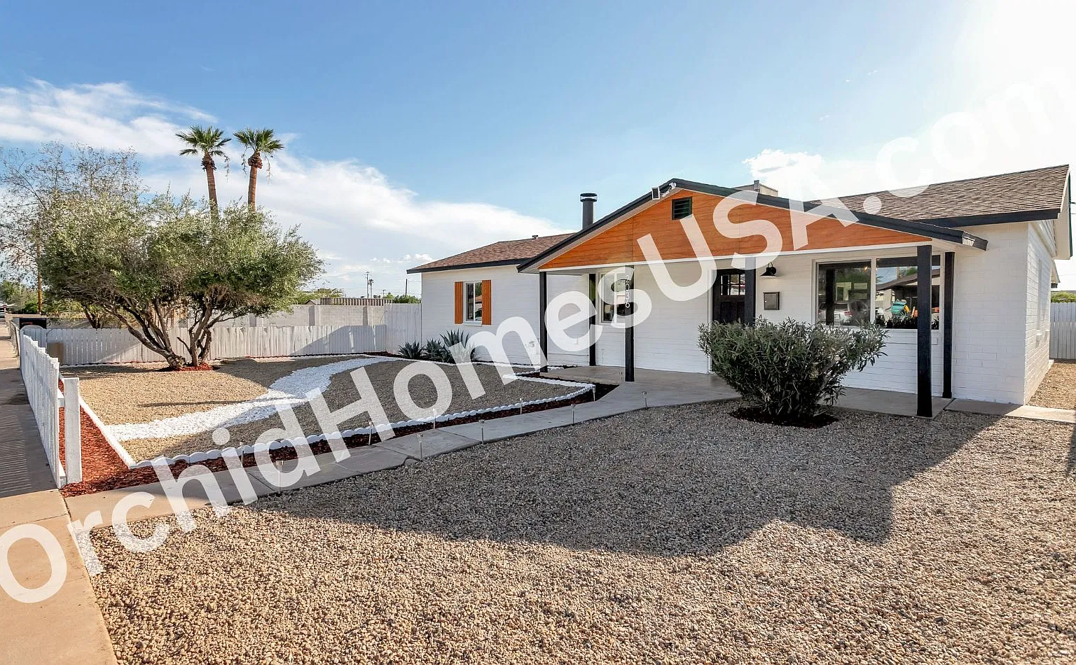 3 bed, 1344 sqft, $2,350 — Photo 1