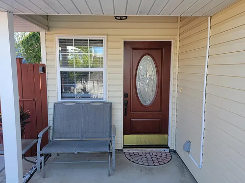 834B Ellen St Photo 1