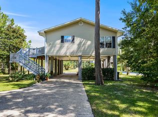 10413 Riverroad Dr, Gulfport, MS 39503
