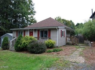 103 Third St, Greentown, PA 18426