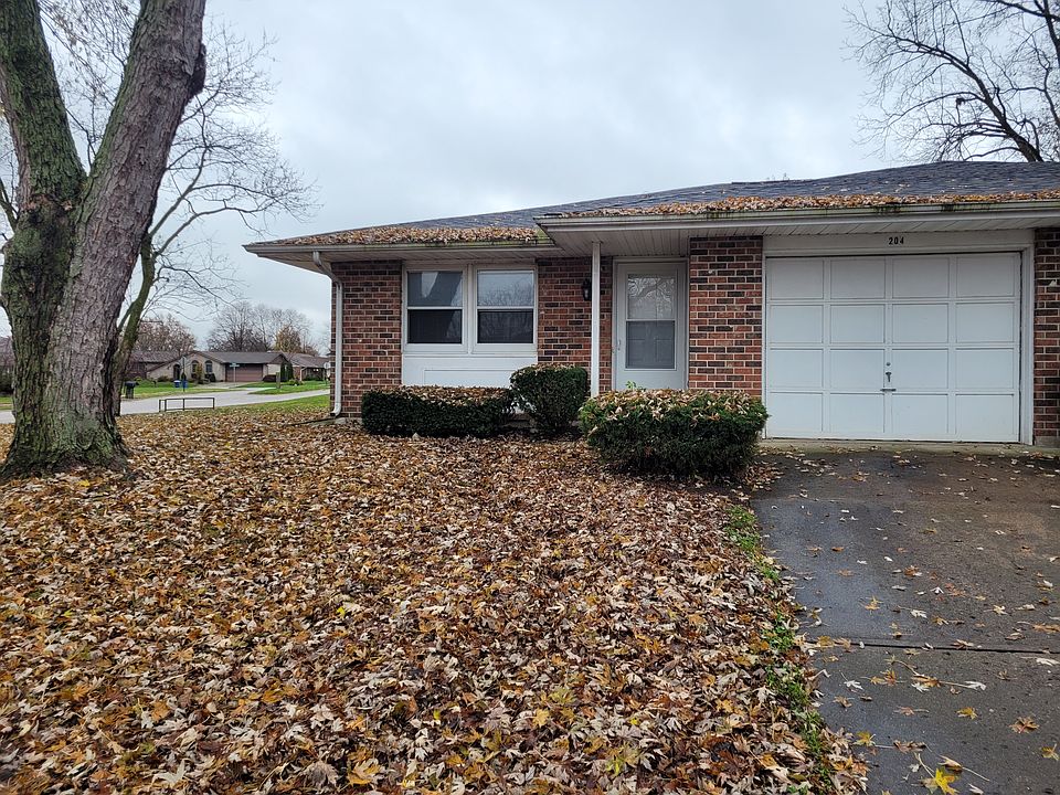 1st image of 204 Rolling Acres Dr