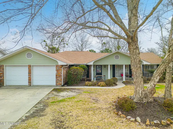 19003 Red Bud Dr, Long Beach, MS 39560