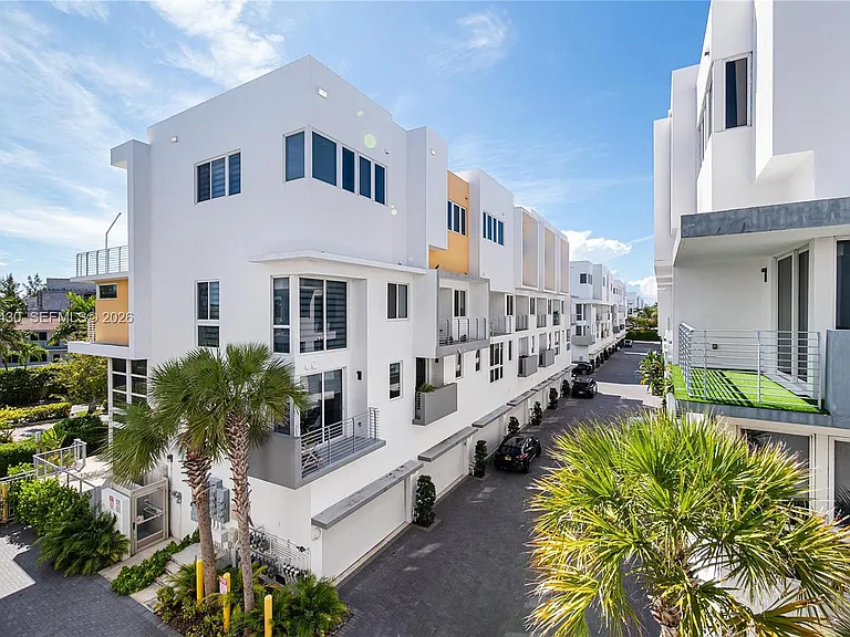 31 N Shore Dr #31 — Photo 40