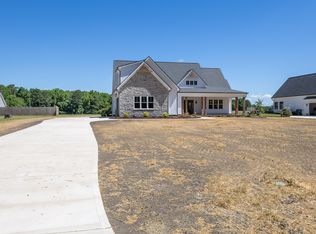 188 Banner Elk Rd, Benson, NC 27504