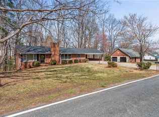 1051 Payne Rd, Rural hall, NC 27045