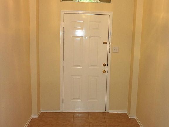 4th image of 1235 Blue Leaf Dr