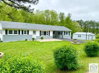 605 The Great Rd, Martinsville, VA 24112