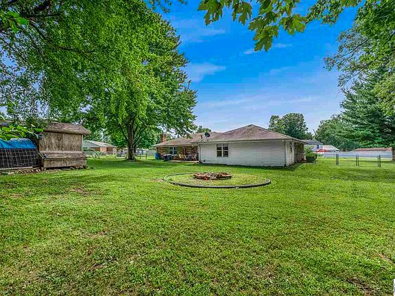 4th image of 9496 N Kimberly Dr