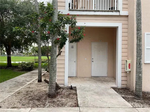 364 NE 25th Pl Unit 101, Homestead, FL 33033