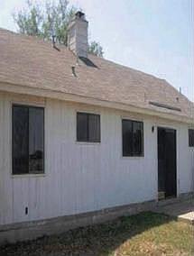 3rd image of 2107 Bluebonnet Dr