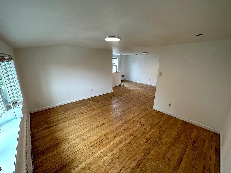 6517 Durham Ave — Photo 4