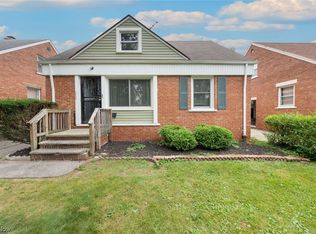 5658 South Blvd, Maple Heights, OH