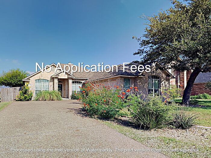 1st image of 7529 Cannes Dr