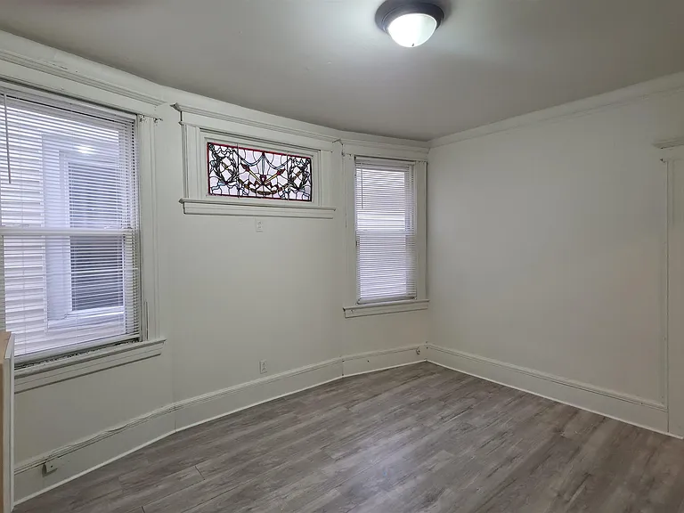 19 Delaware Ave #2 — Photo 10