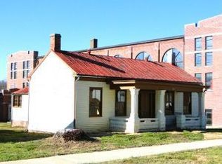 801 3rd St, Boonville, MO 65233