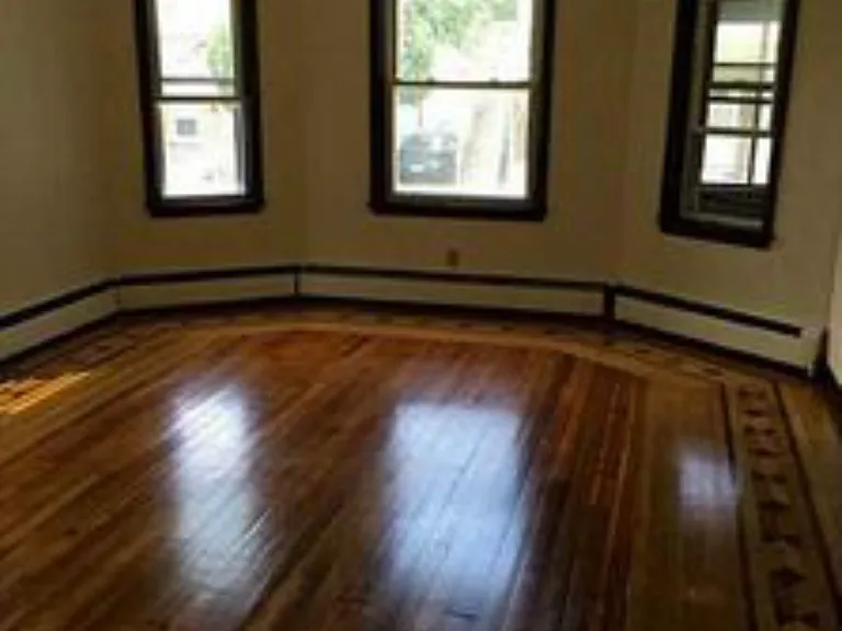 153 Burnside Ave #2 — Photo 6