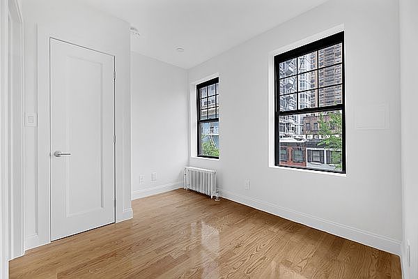 1st image of 210 E 31st St #3A