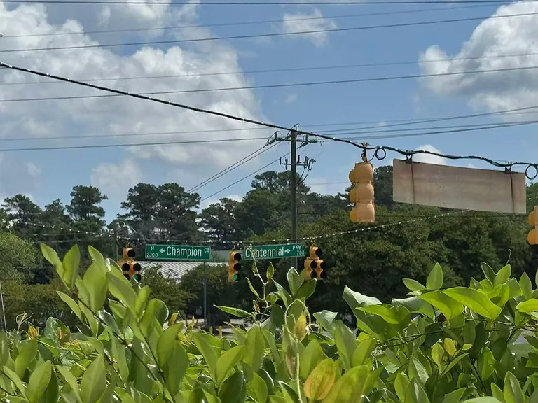 2309 Champion Ct — Photo 27