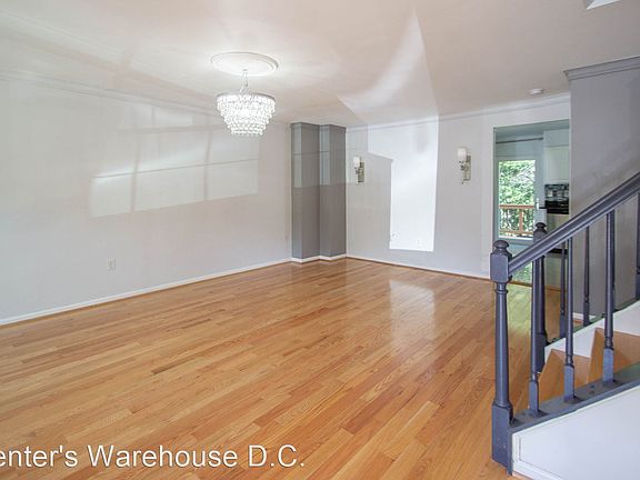 4th image of 7419 Wilma Ln