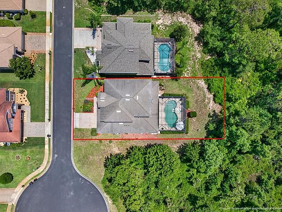 3rd image of 561 HARRISWOOD COURT