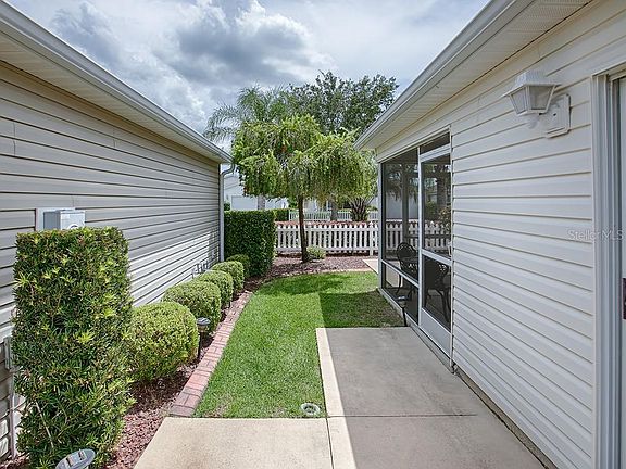 5th image of 2335 Oak Bend Pl