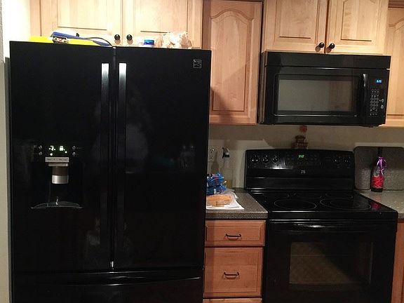 4th image of 7255 Oxford Ct NW