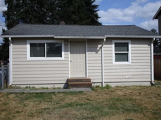 1st image of 13925 6th Ave E