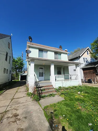 1506 Larchmont Rd Photo 1