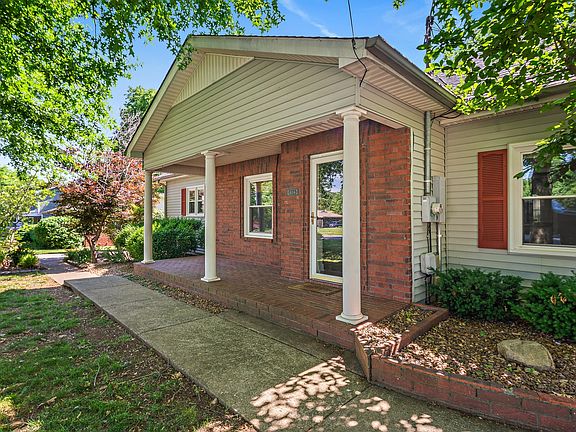 4th image of 814 Kingwood Dr