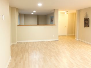 Lakecrest, Seattle, WA 98109