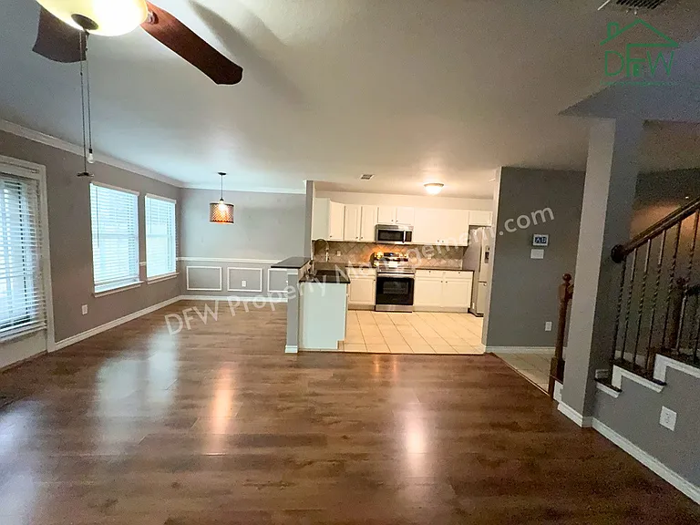 12614 Oceanside Dr — Photo 3