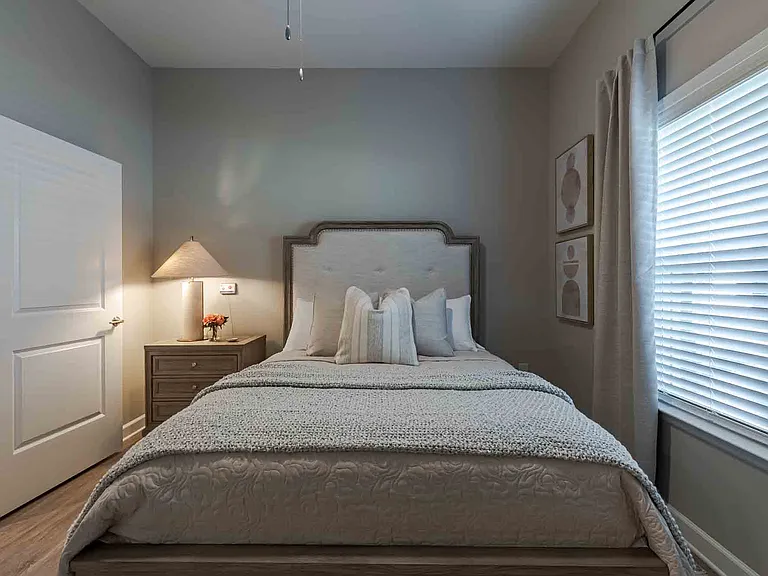 Crossing Pointe Senior Apartments — Photo 6