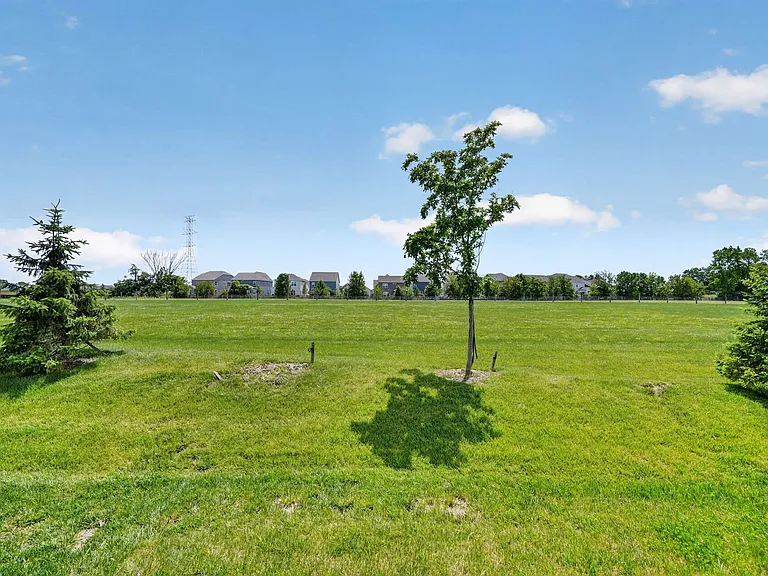 3805 Mantle Dr — Photo 50