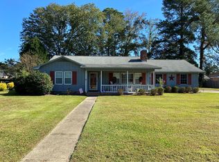 919 Sassafras Dr, Sumter, SC 29150